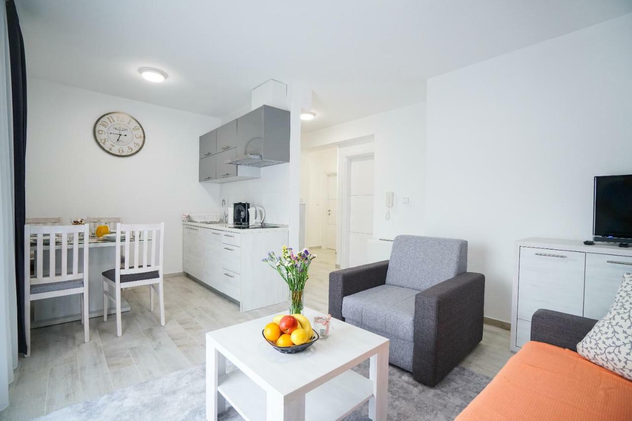 Sukošan Apartmani Zupan מראה חיצוני תמונה