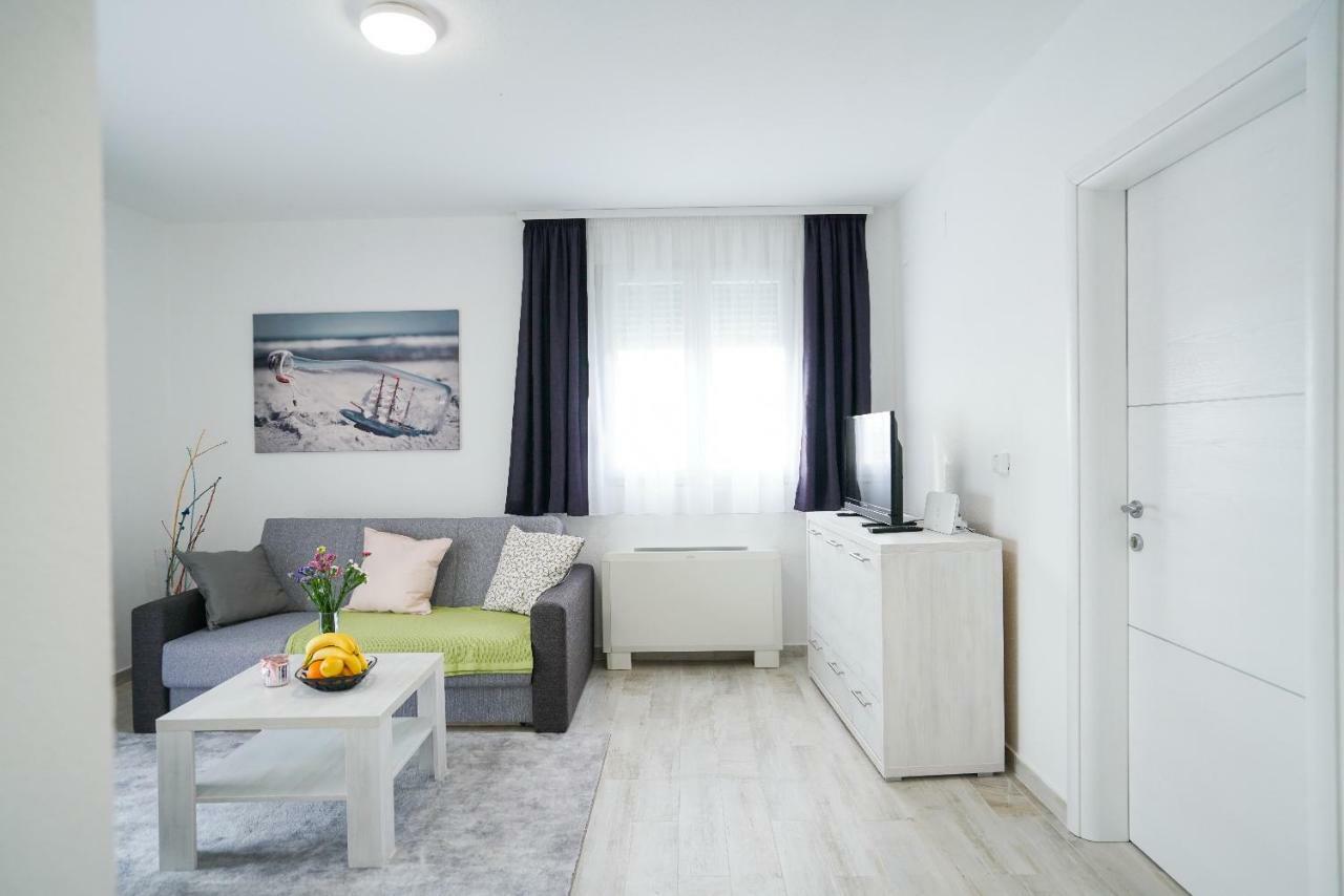 Sukošan Apartmani Zupan מראה חיצוני תמונה